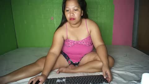 Snapshot of naughtyvina4u chatting on 29, 1, 2025 VI NA online show from 29, 1, 2025