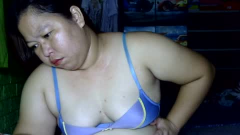 Snapshot of naughtyvina4u chatting on 11, 7, 2026 VI NA online show from 11, 7, 2026