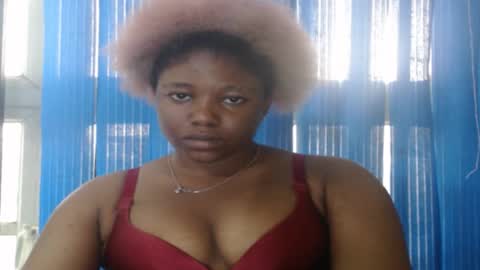 naughtyxpussyx online show from 28, 9, 2025