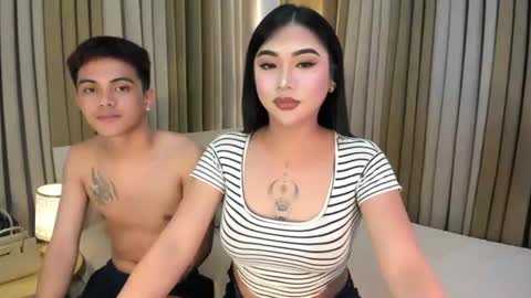 naughtyy_hunk_niel online show from 17, 7, 2026