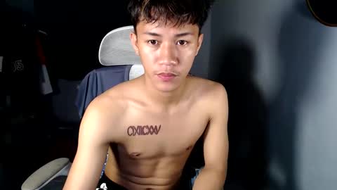 Snapshot of naugthyboyloy chatting on 6, 4, 2026 Loy online show from 6, 4, 2026