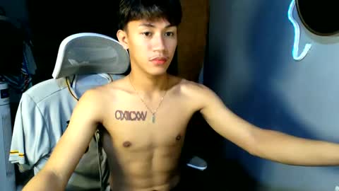 Snapshot of naugthyboyloy chatting on 20, 5, 2026 Loy online show from 20, 5, 2026