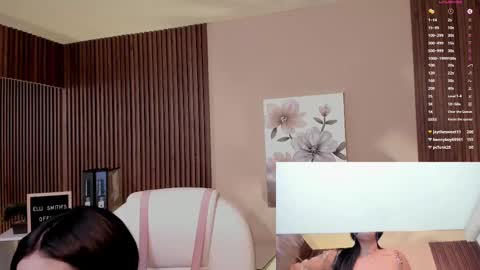         online show from 4, 3, 2025