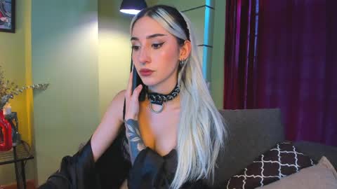 Snapshot of naugthymila3 chatting on 8, 4, 2026 Mila aka Dominika - Nov 20 Birthday show Onlyfans Naugthymila online show from 8, 4, 2026