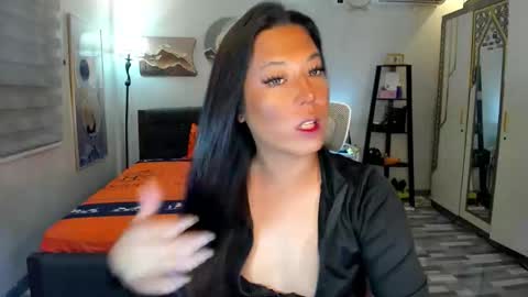 Snapshot of naugtycummer69 chatting on 1, 12, 2025 JAY online show from 1, 12, 2025