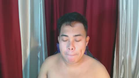 Snapshot of nauhty_kirkxxx chatting on 4, 11, 2025 loverskirk online show from 4, 11, 2025