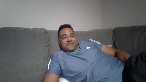 Snapshot of navgill09 chatting on 30, 9, 2025 navgill09 online show from 30, 9, 2025