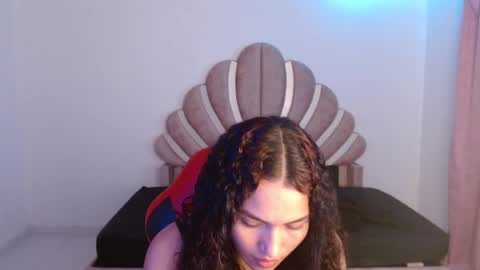 naya_fox1 online show from 21, 12, 2025