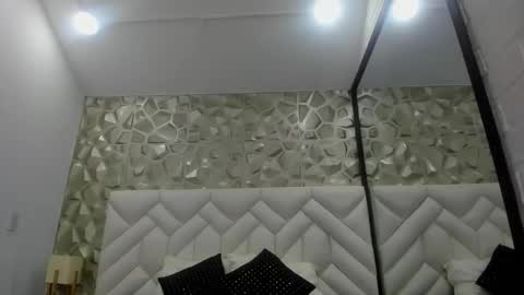 nayara_macherano online show from 31, 10, 2025