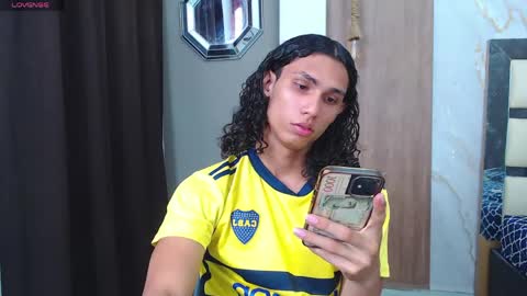 Snapshot of nazper_2 chatting on 8, 4, 2026 NAZPER online show from 8, 4, 2026