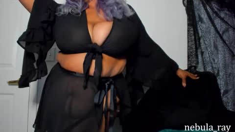 Snapshot of nebula_ray chatting on 22, 11, 2025 Nebula Ray online show from 22, 11, 2025