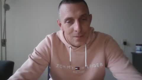 nederland77 online show from 28, 12, 2024