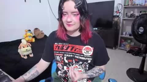 Geek Nicole    im Neeko UwU online show from 23, 2, 2026