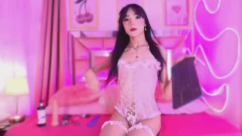 nefera_nox online show from 18, 11, 2025