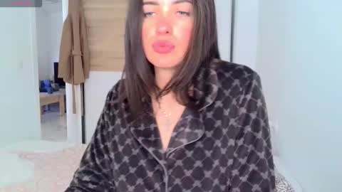 Neferutt online show from 6, 3, 2026