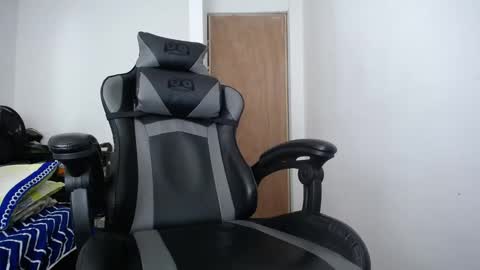 Snapshot of neitan___ chatting on 9, 2, 2026 neitan___ online show from 9, 2, 2026