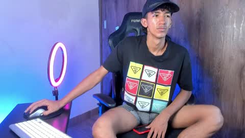 Snapshot of neitan_miller chatting on 4, 4, 2026 neitan online show from 4, 4, 2026