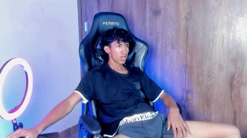 Snapshot of neitan_miller chatting on 15, 4, 2026 neitan online show from 15, 4, 2026