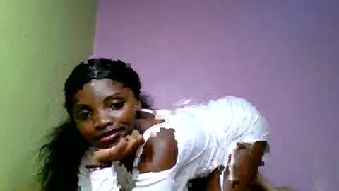 nelly_ebony5 online show from 19, 6, 2026