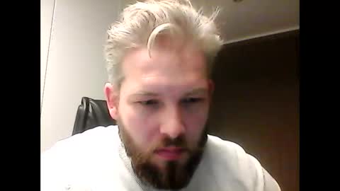 Snapshot of nemooke89 chatting on 18, 12, 2025 Nemo online show from 18, 12, 2025