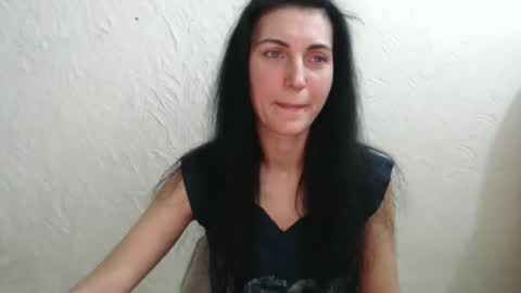 Nensy online show from 5, 12, 2025