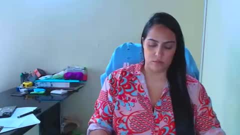 kelly lopez online show from 25, 10, 2025