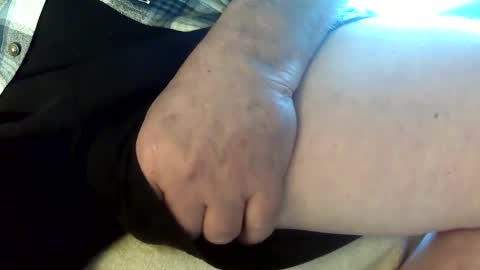 Snapshot of neohiom4f chatting on 6, 3, 2025 neohiom4f online show from 6, 3, 2025