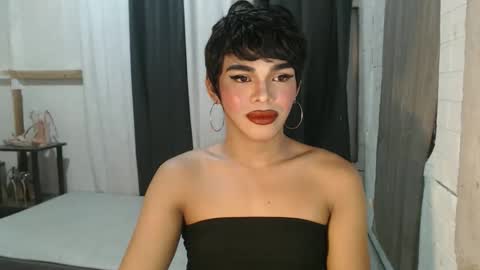 neomi online show from 30, 10, 2025