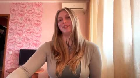 neomimaddern online show from 22, 4, 2026