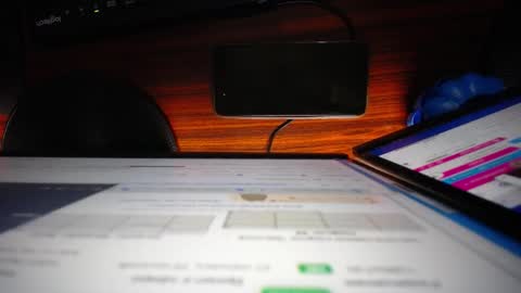 Snapshot of neonilalisova chatting on 30, 10, 2025 NeonilaLisova online show from 30, 10, 2025