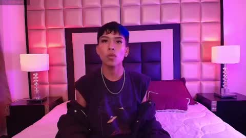 neoxangel69 online show from 4, 7, 2026