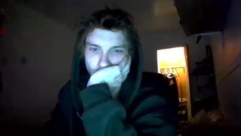 Snapshot of nephew_p chatting on 8, 4, 2026 nephew_p online show from 8, 4, 2026