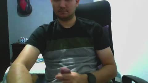 Snapshot of nerdxxx94 chatting on 18, 6, 2026 MrBull online show from 18, 6, 2026