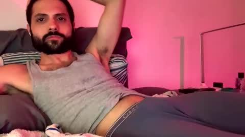 Snapshot of nerdynutst chatting on 28, 11, 2025 nutsteraj online show from 28, 11, 2025