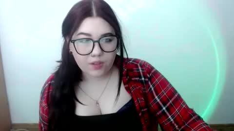 Snapshot of nereia chatting on 2, 4, 2026 nereia online show from 2, 4, 2026