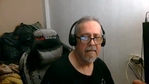 Snapshot of neron401 chatting on 23, 4, 2026 neron401 online show from 23, 4, 2026