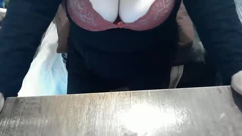 Snapshot of neslihan35 chatting on 18, 2, 2025 neslihan online show from 18, 2, 2025