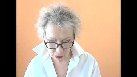 NessyJenixs online show from 23, 9, 2025