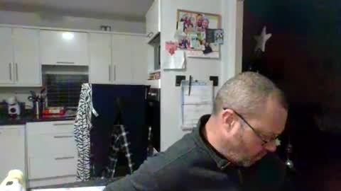 Snapshot of nesuk chatting on 27, 12, 2024 nesuk online show from 27, 12, 2024