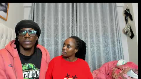 Snapshot of netfux_and_chill chatting on 30, 4, 2026 netfux_and_chill online show from 30, 4, 2026