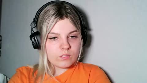 never_enoughh online show from 21, 6, 2026