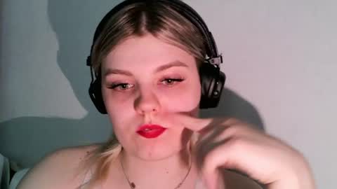 never_enoughh online show from 23, 6, 2026