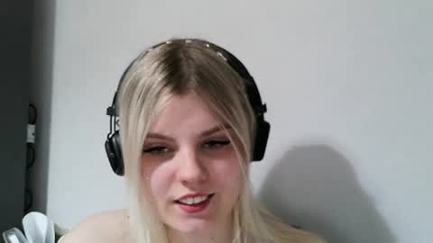 never_enoughh online show from 25, 6, 2026