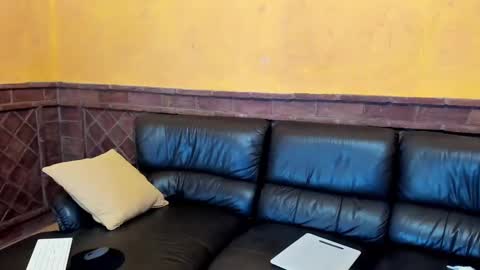 Snapshot of new_matilda chatting on 8, 3, 2025 Matilda online show from 8, 3, 2025