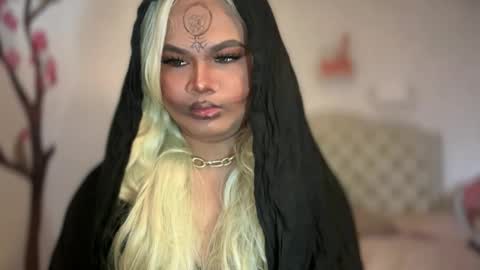 Snapshot of newbitch_intown69 chatting on 31, 10, 2025 Jane online show from 31, 10, 2025