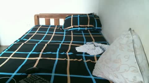 Lucy Pearl online show from 21, 2, 2025