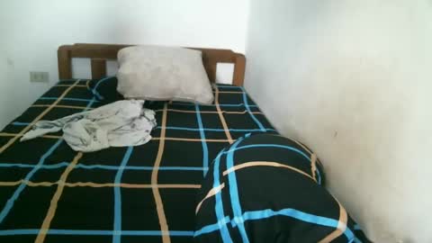 Lucy Pearl online show from 2, 3, 2025