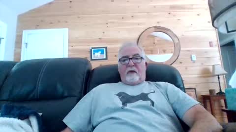 Snapshot of newhallboxer chatting on 19, 9, 2025 newhallboxer online show from 19, 9, 2025