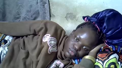 Snapshot of newrockgal chatting on 19, 12, 2024 ryena and pam online show from 19, 12, 2024