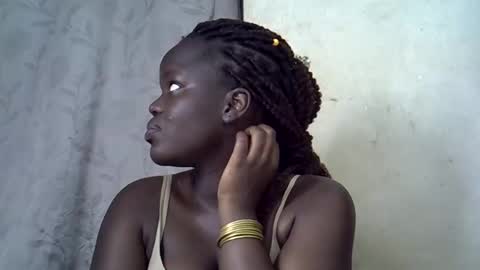 Snapshot of newrockgal chatting on 30, 12, 2024 ryena and pam online show from 30, 12, 2024